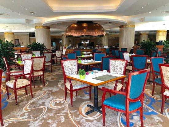 crowne plaza chengdu city center plaza cafe